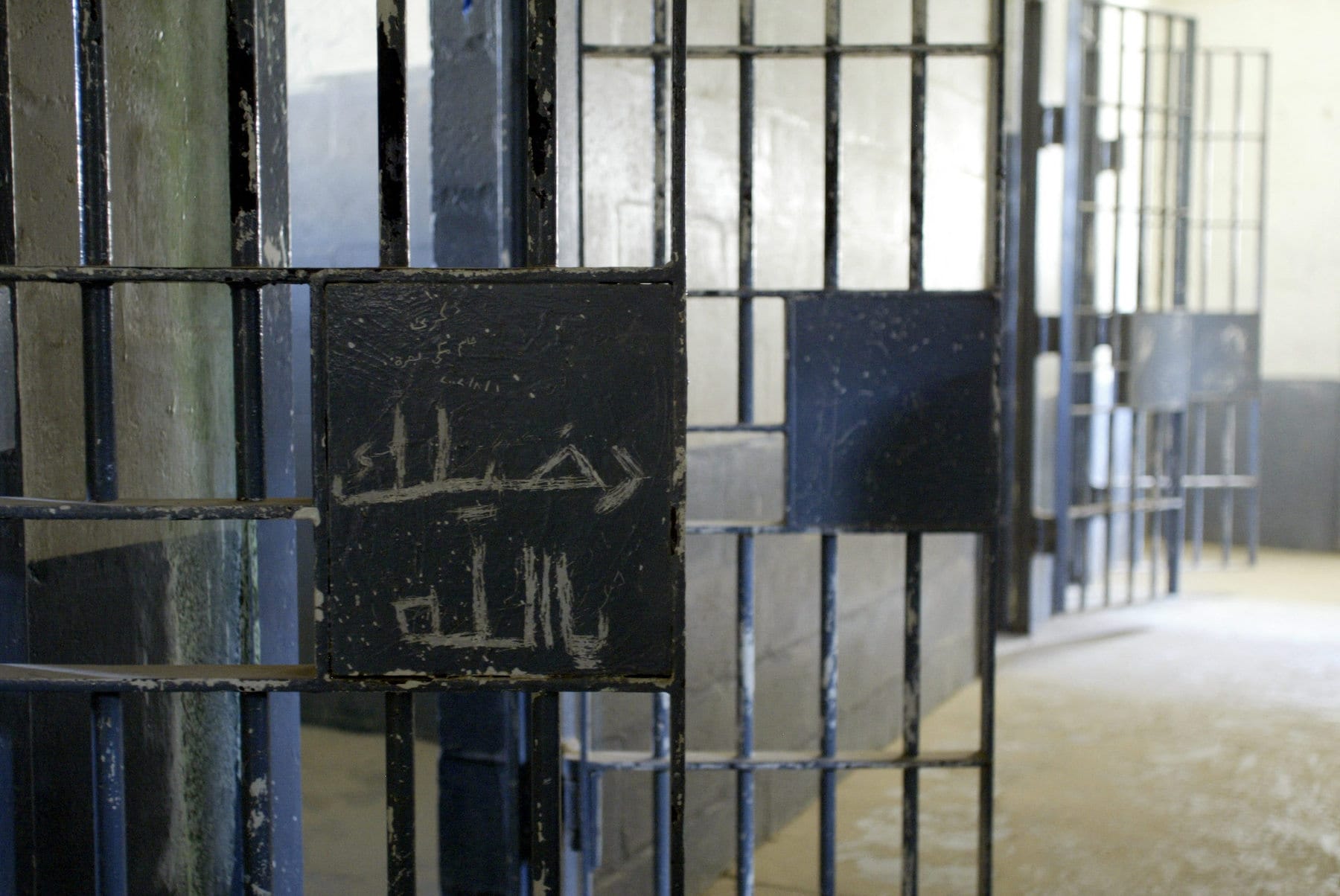 iraq prison same-sex relationships illegal