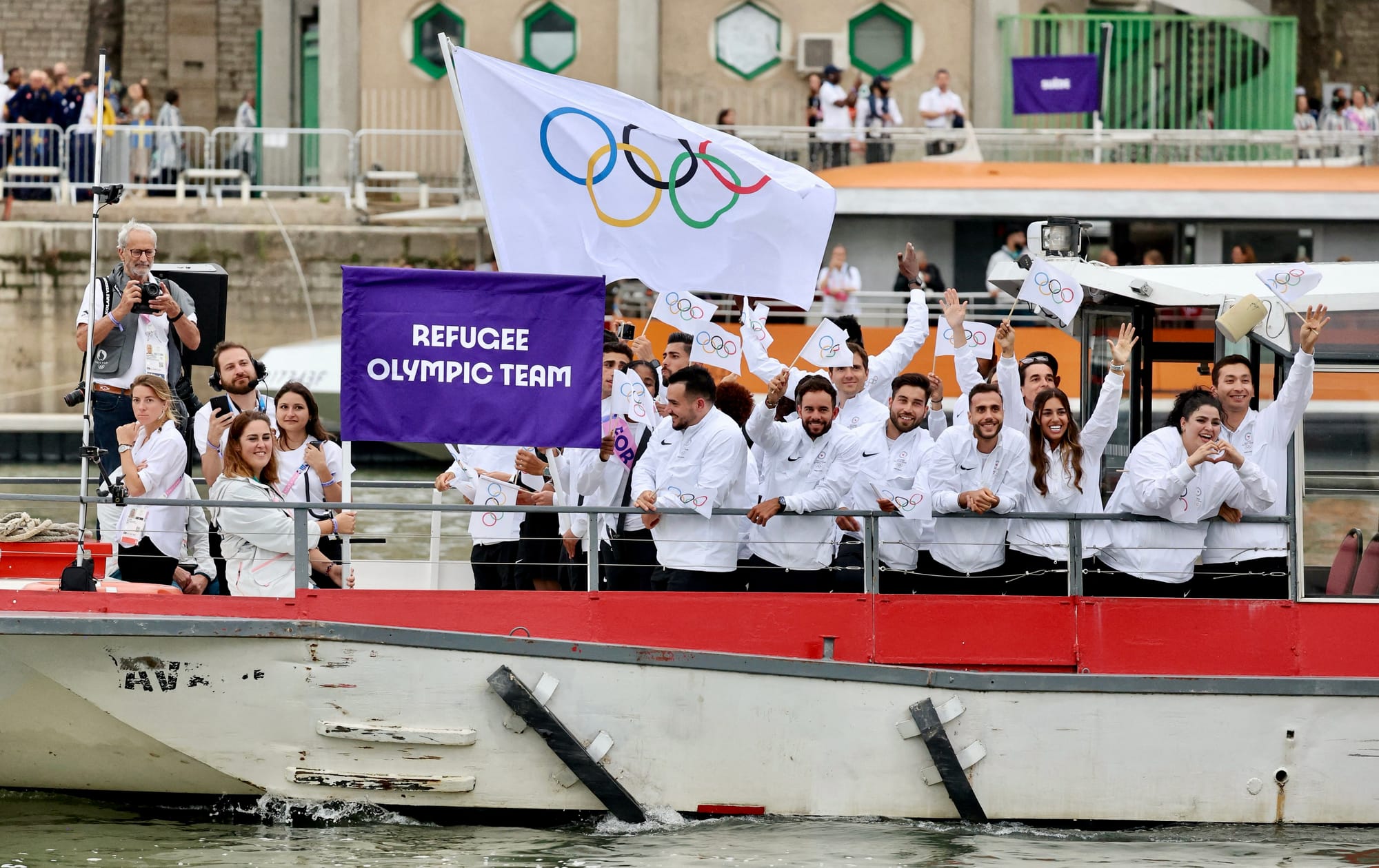 first refugee medal olympics cindy ngamba boxing cameroon