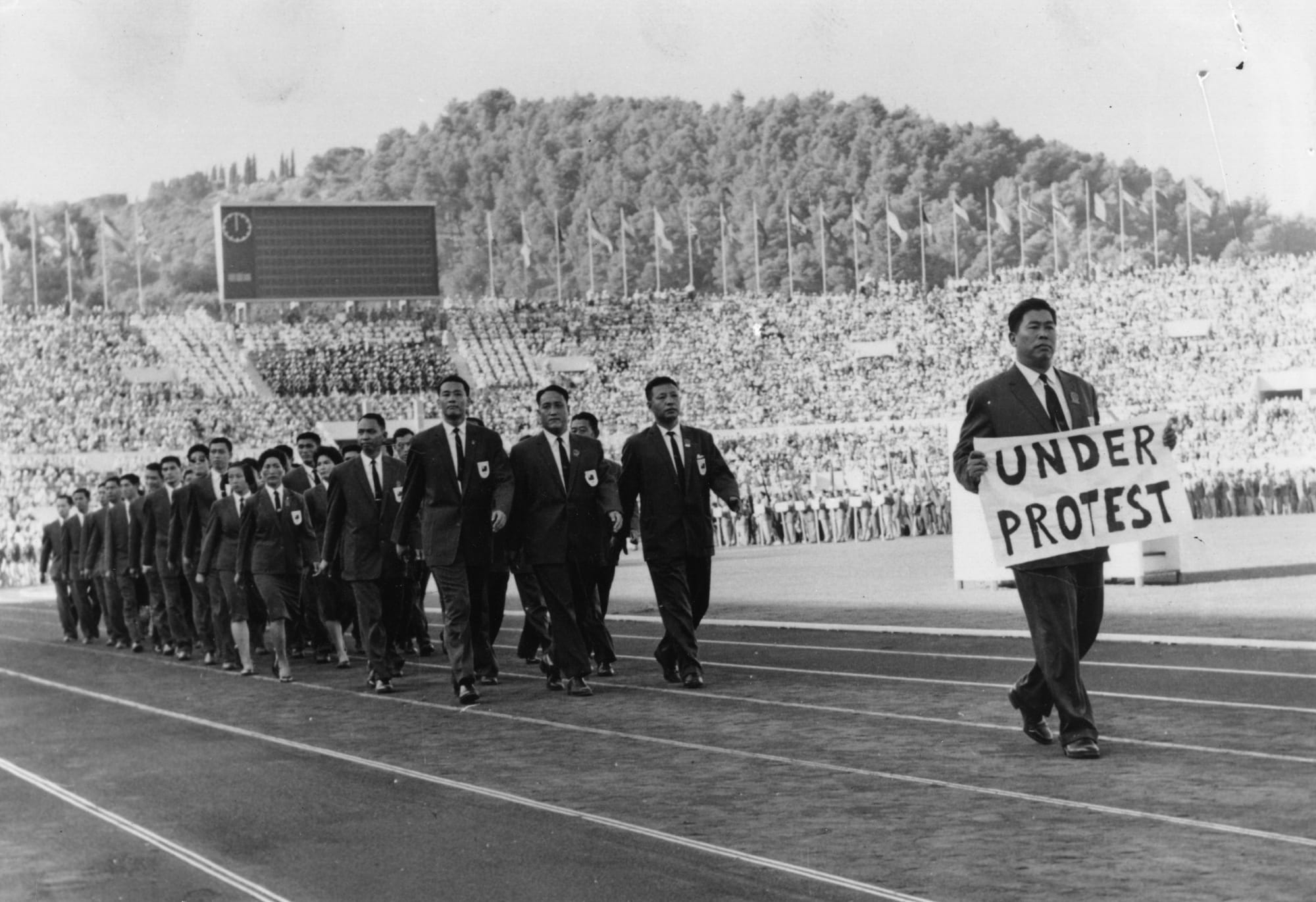 olympics confiscating taiwan flag chinese taipei paris