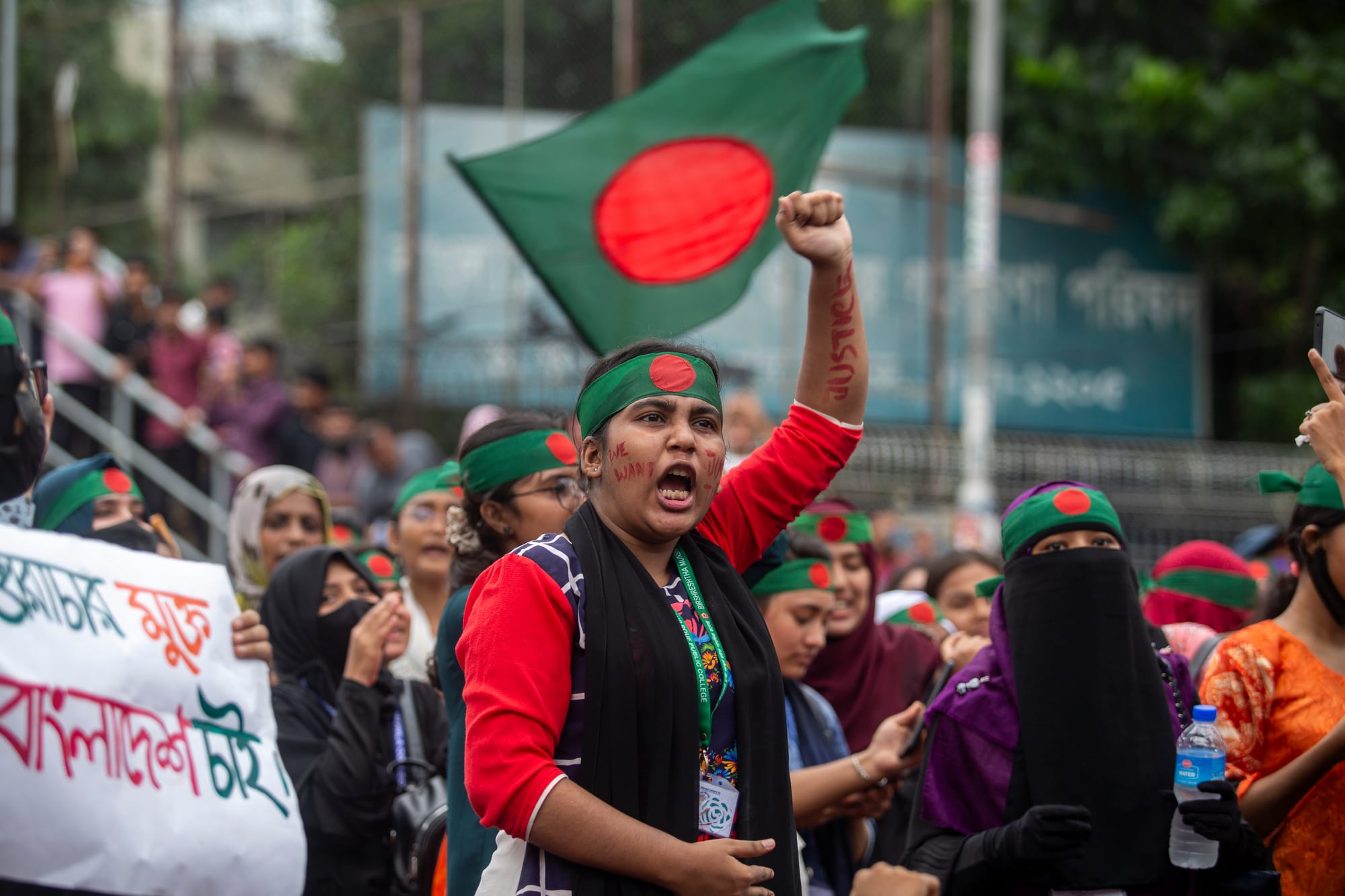 bangladesh prime minister resign student protests quota law sheik hasina