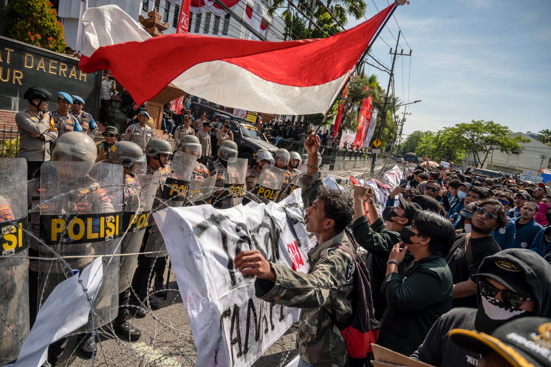 indonesia new election laws protest