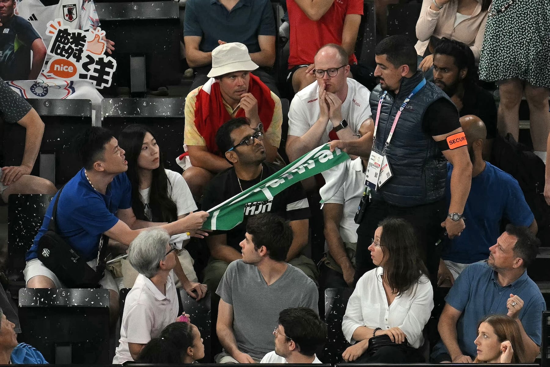 olympics confiscating taiwan flag chinese taipei paris