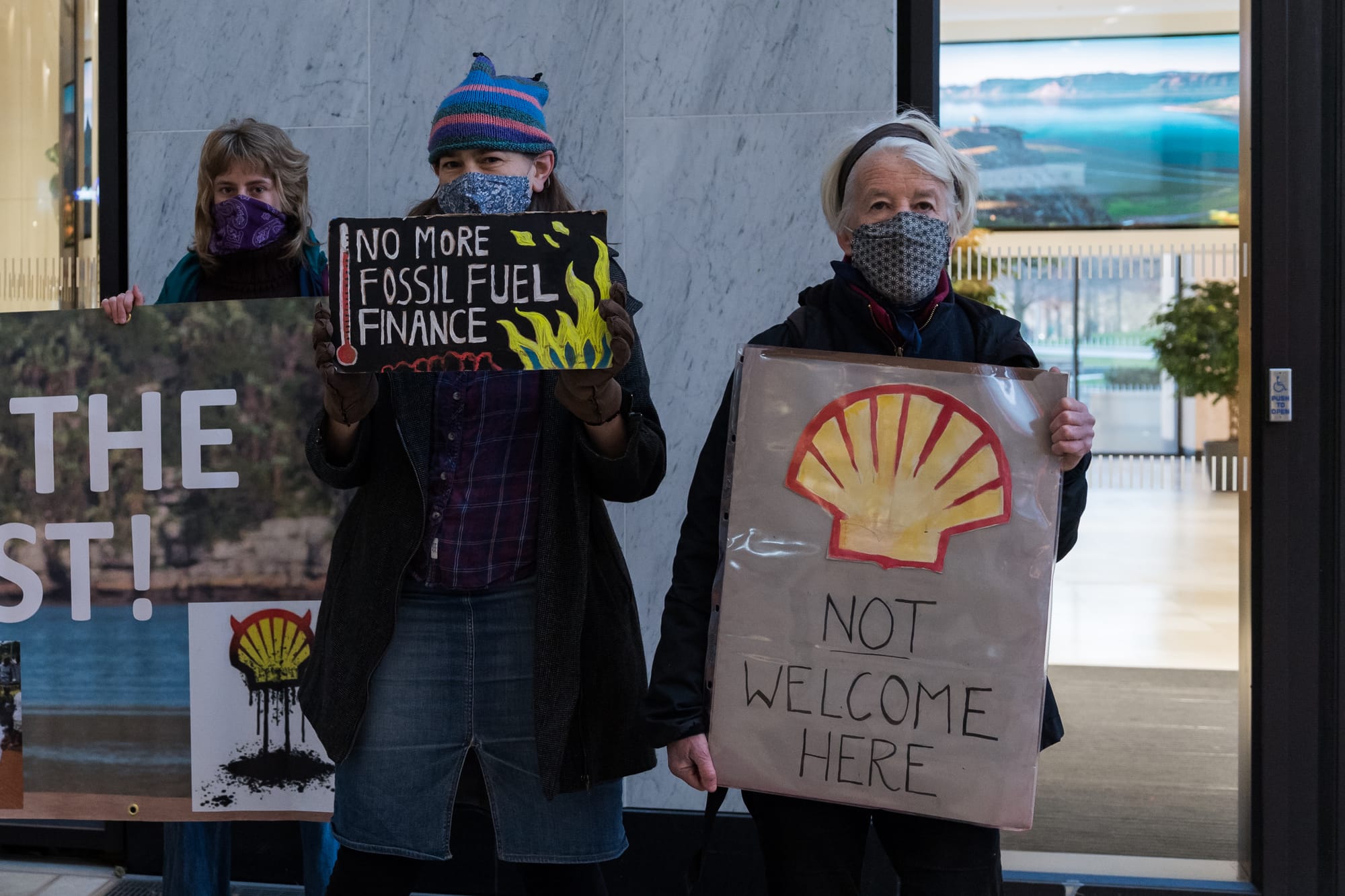 shell netherlands win ruling lawsuit climate change