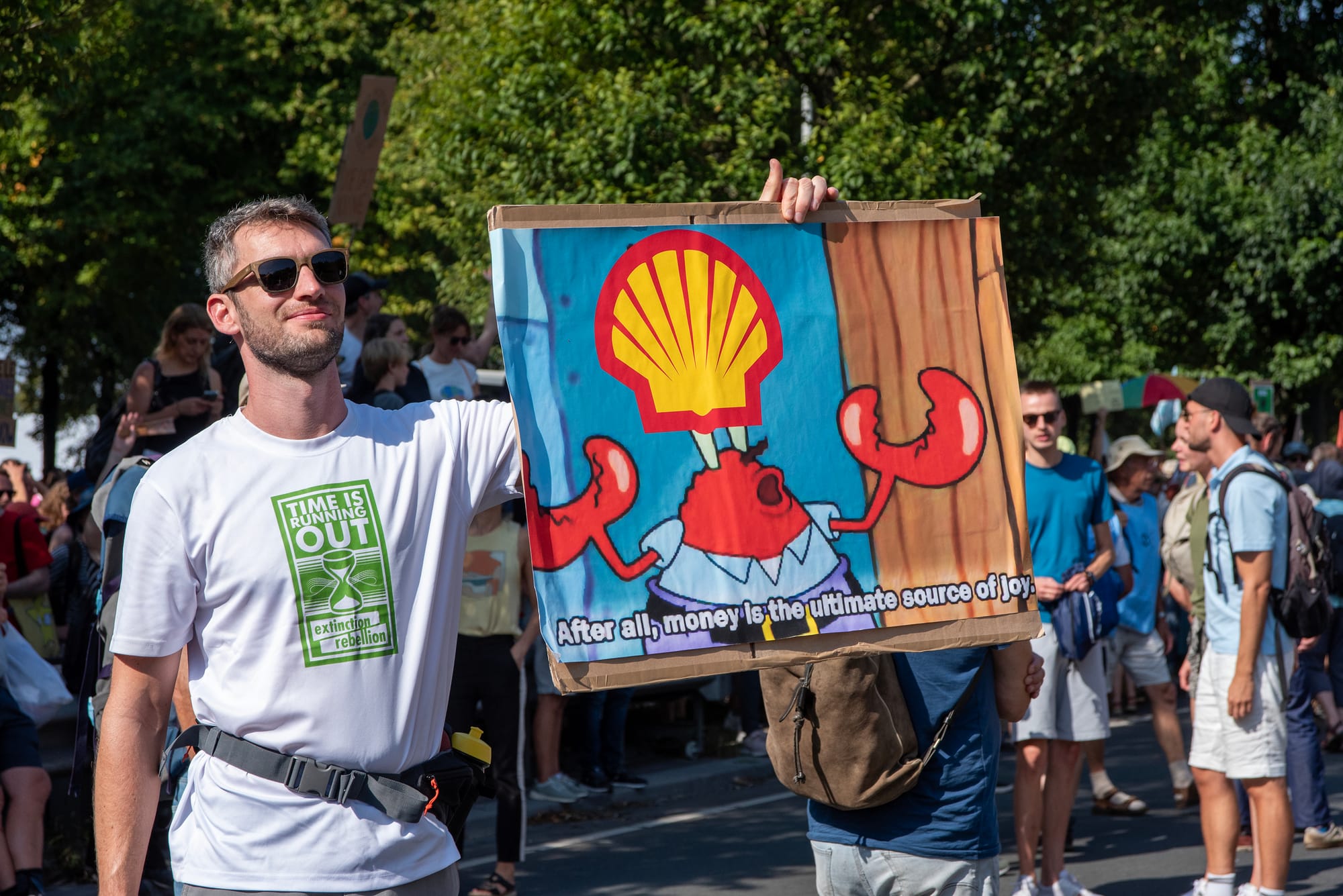 shell netherlands win ruling lawsuit climate change