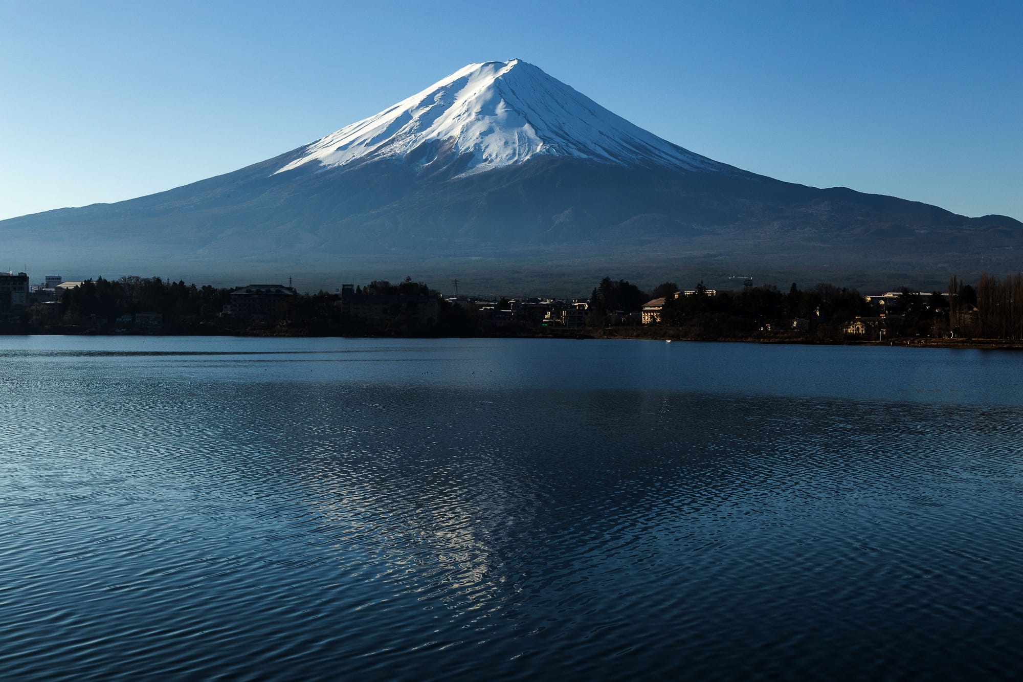 mount fuji snowless october first 130 years