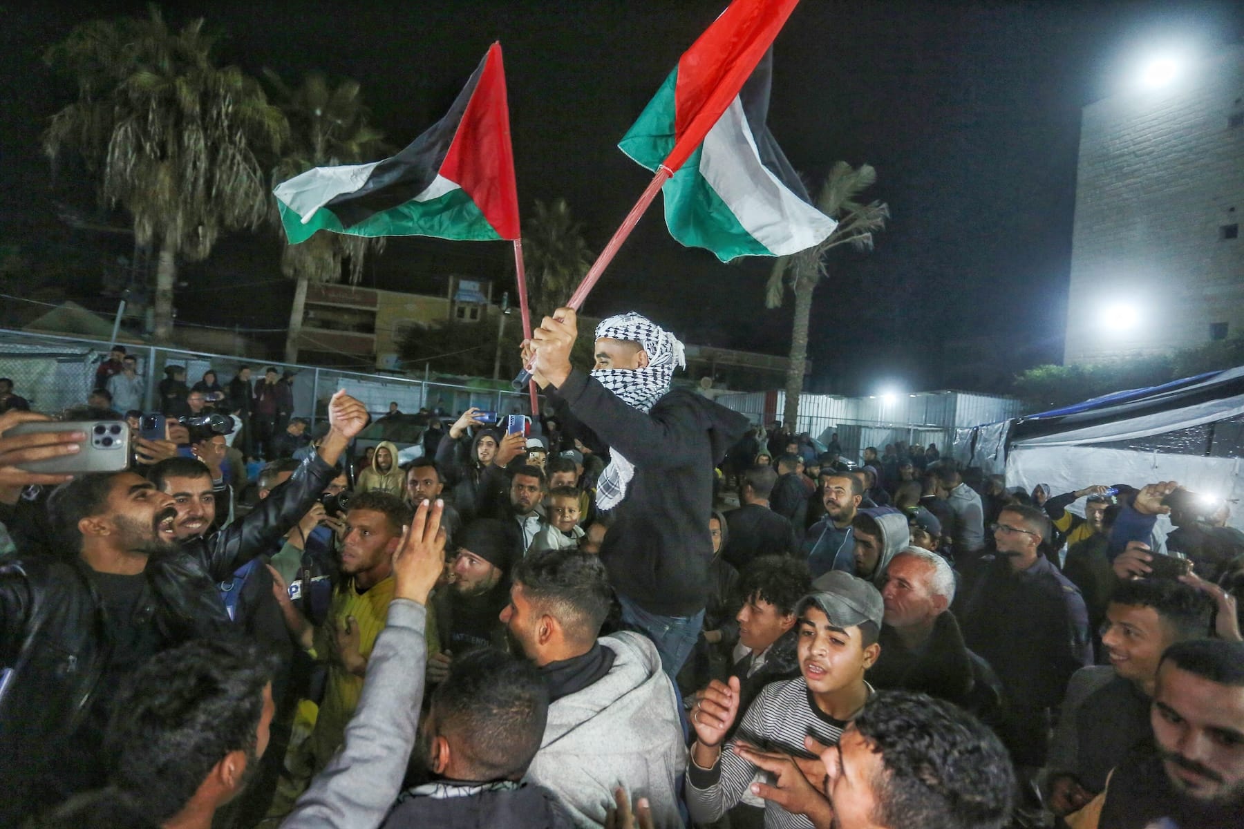 gaza celebration ceasefire israel