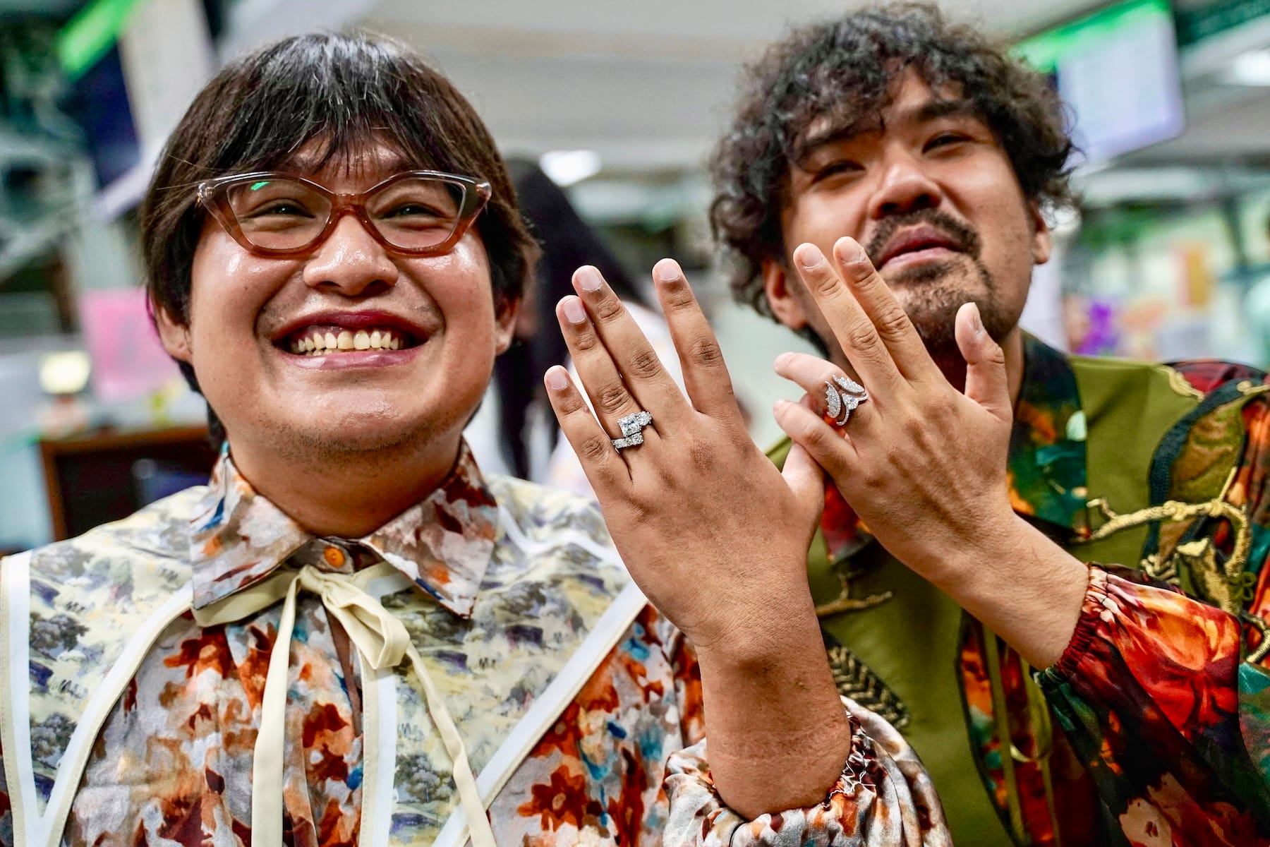 thailand same sex couple wedding rings