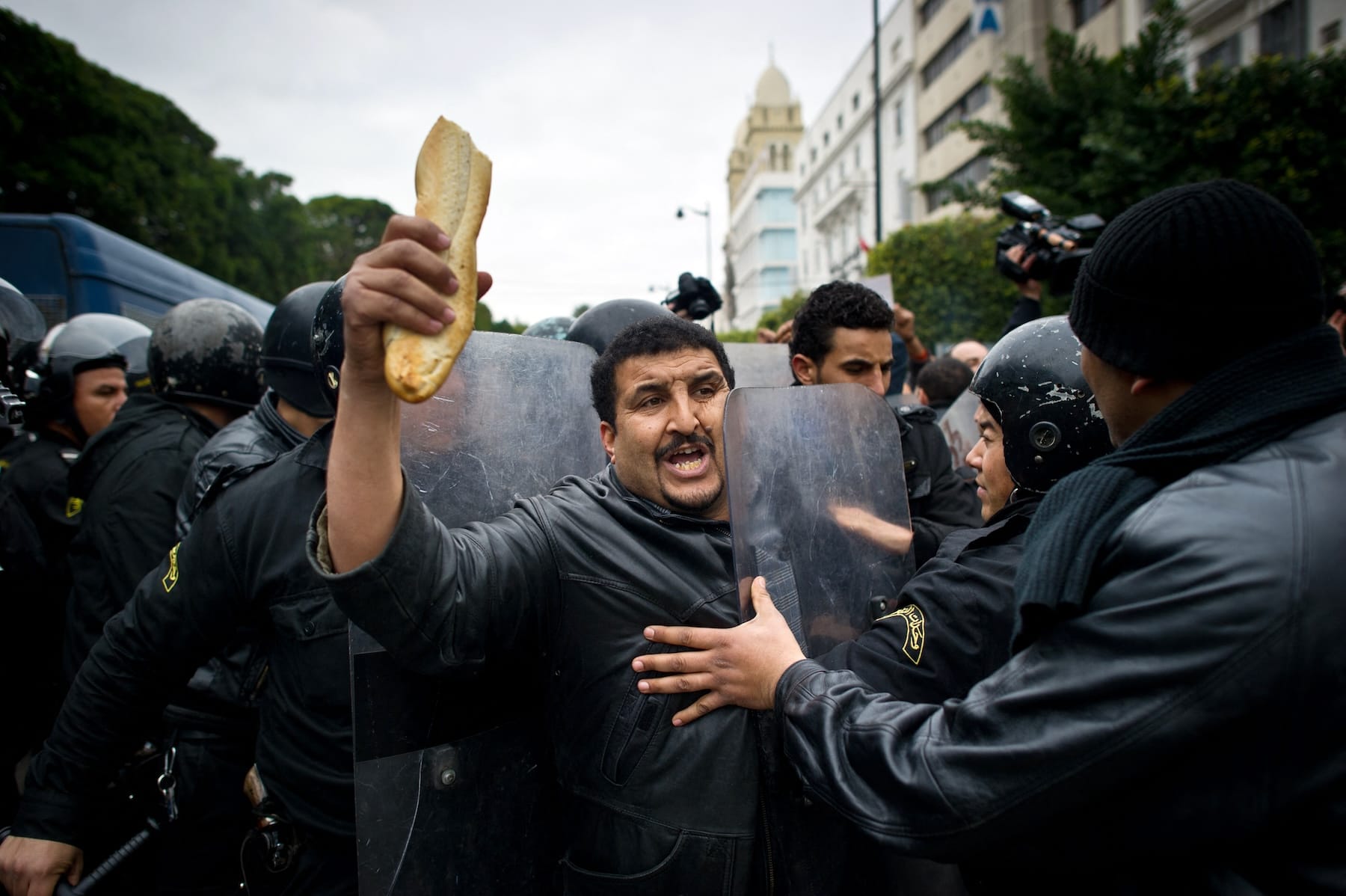 tunisia arab spring protest bread police