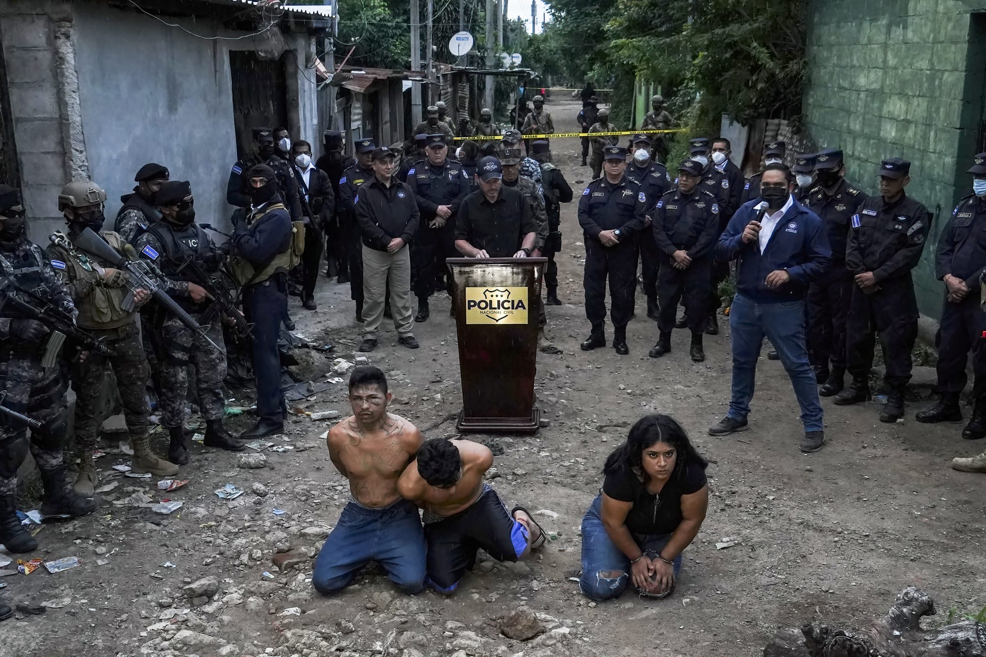 el salvador president indefinite terms law approval