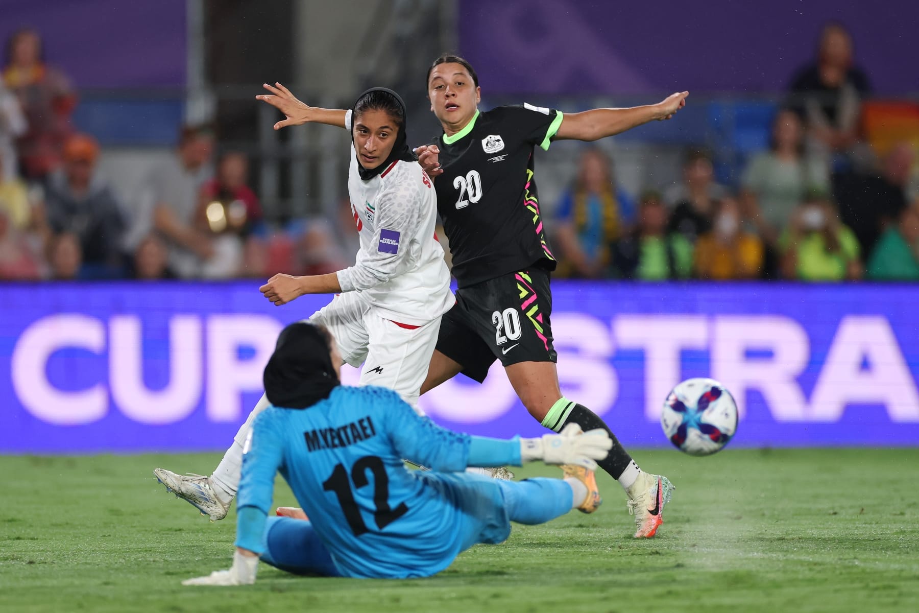 australia iran women football team asylum anthem refused