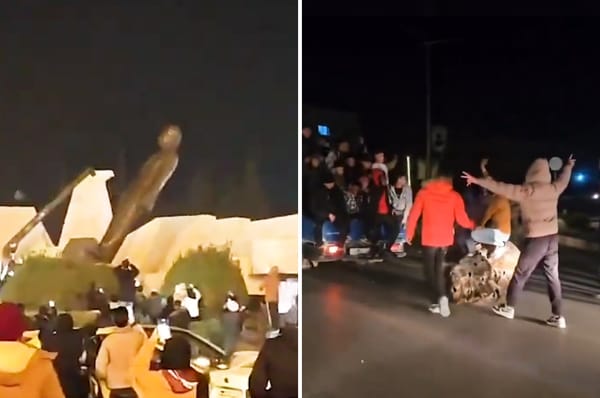 syrian rebels capture hama topple hafez assad statue