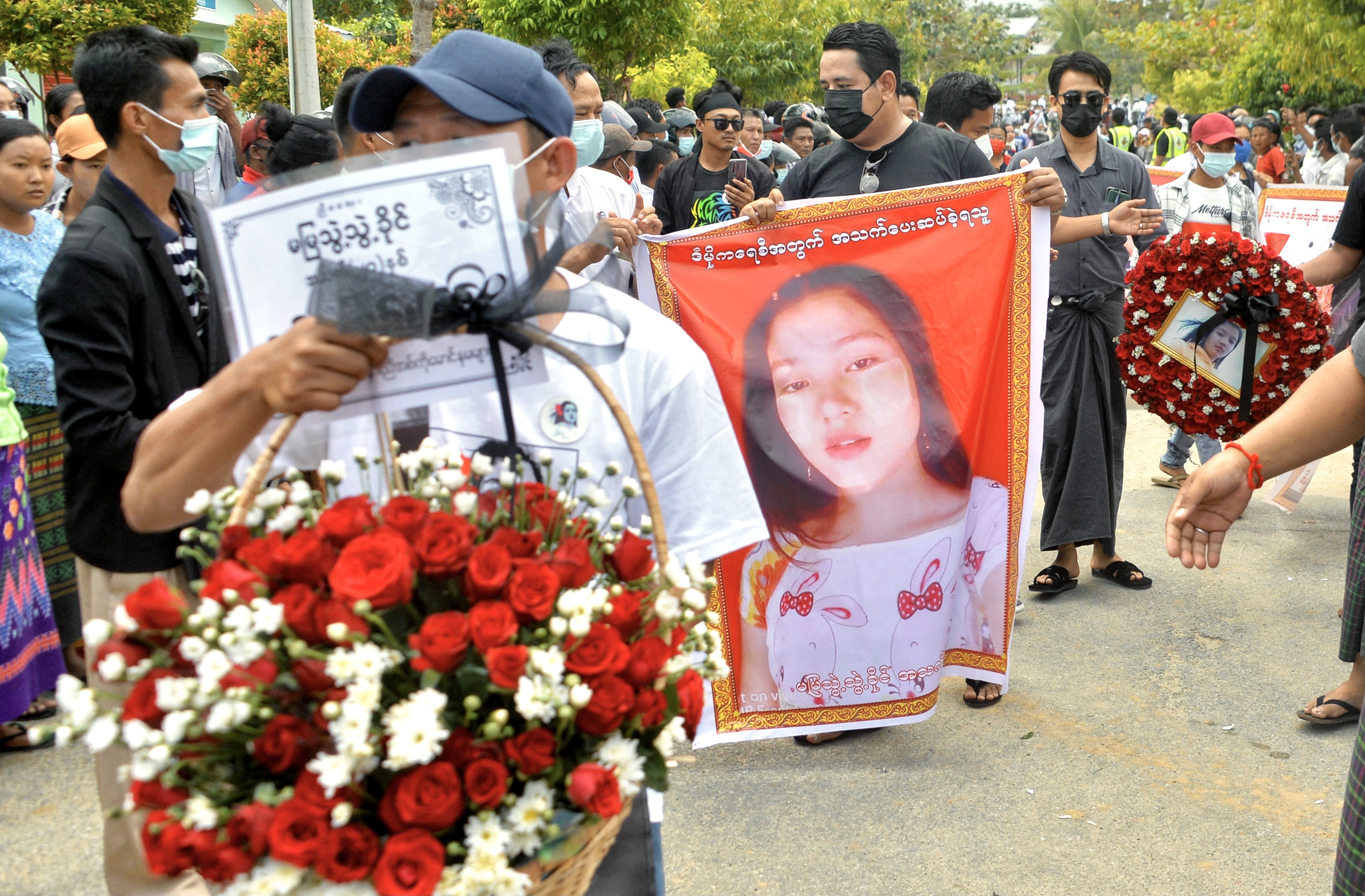 myanmar anti-coup protesters mourn woman shot and killed in rally 