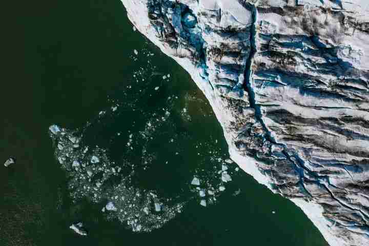 Instead Of Snow, Rain Has Fallen On Greenland’s Ice Caps For The First Time On Record And It’s Not Normal