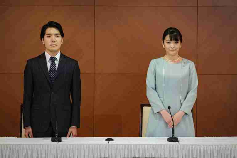 japan princess mako marries commoner scandal