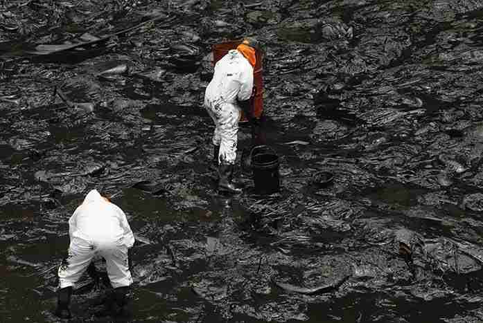peru clean up oil spill