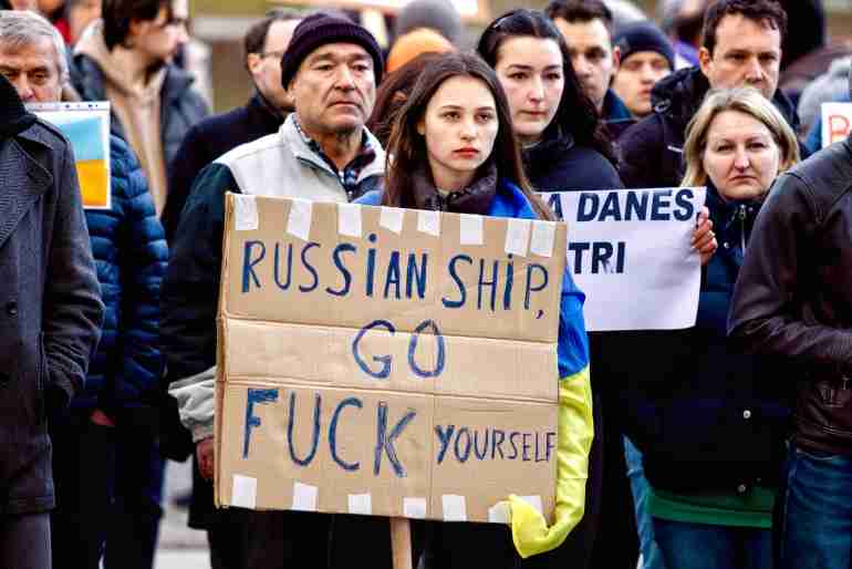 ukraine protests russia invasion slovenia