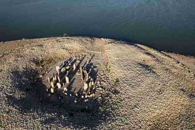 spanish stonehenge drought dolmen guadalperal