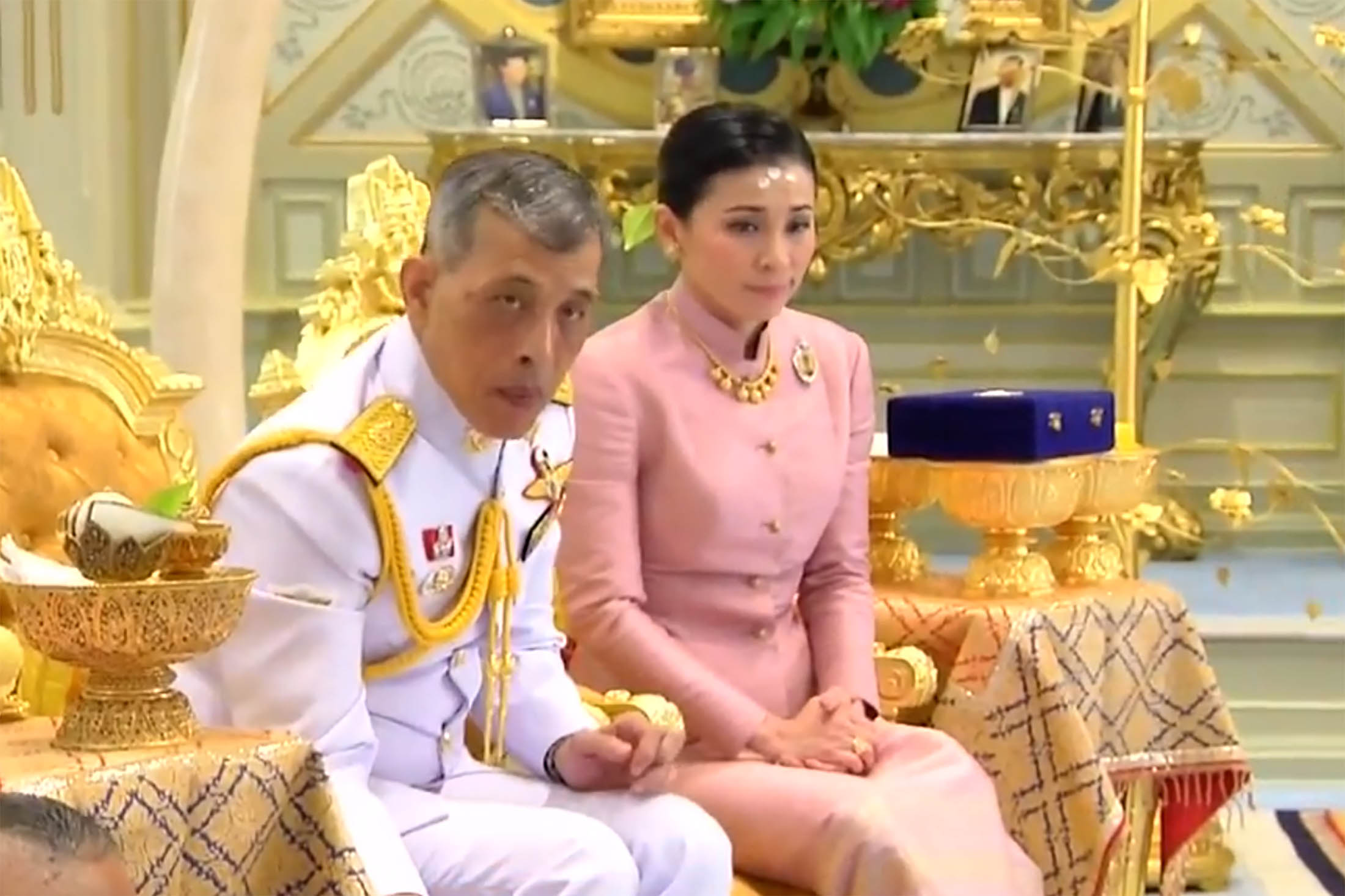 thailand king vajiralongkorn queen suthida