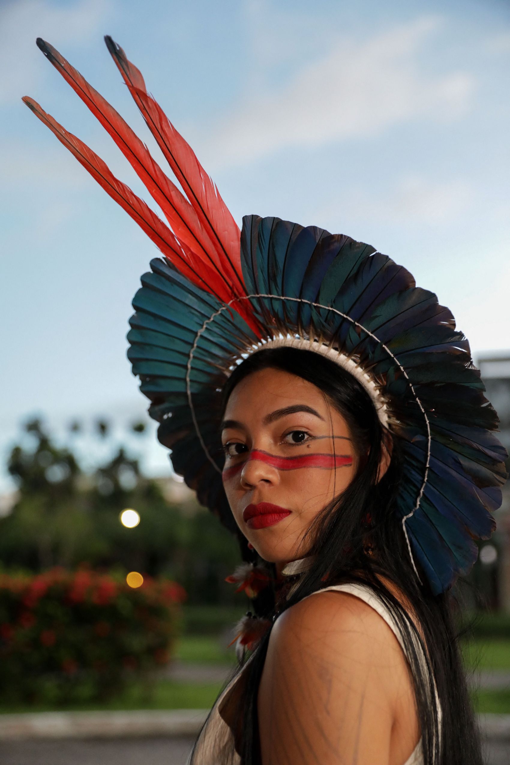 An Indigenous model posing for the fashion show