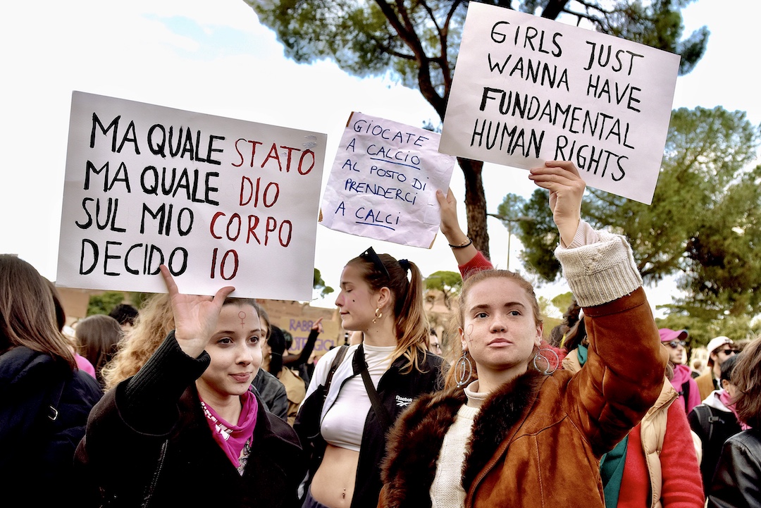 italy women protest gang rape