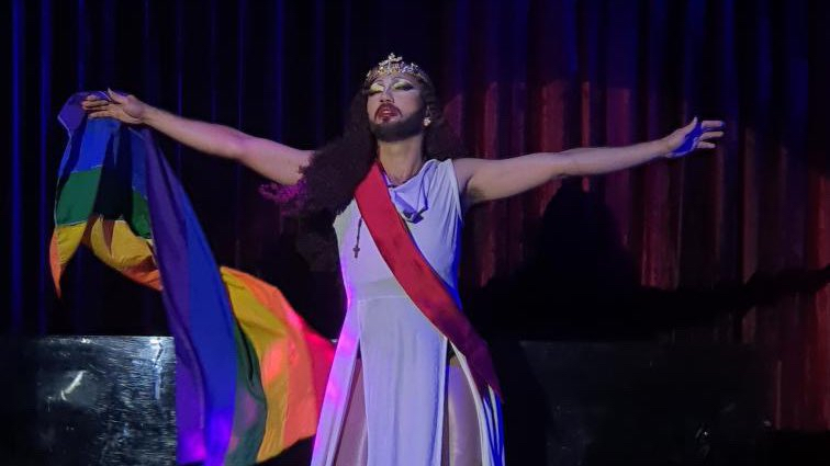This Philippines Drag Queen Dressed Up As Jesus In A Performance And Caused A Controversy