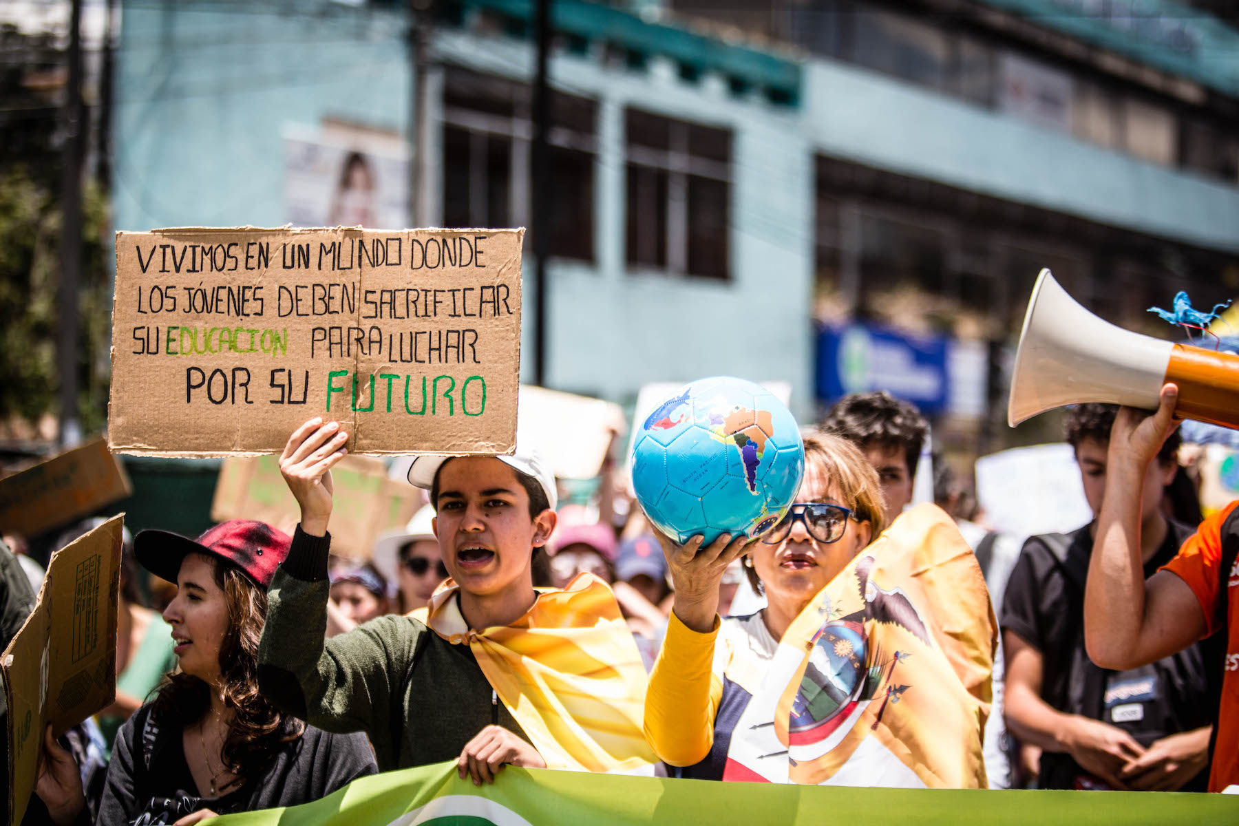 Quito Student organizations demand measures protect nature oil drilling ecuador