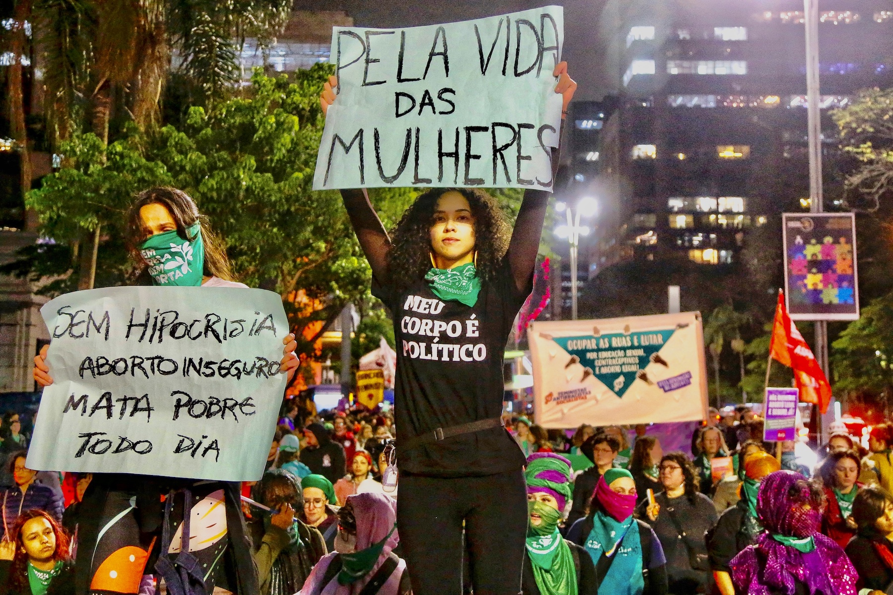 brazil women abortion decriminalization protest