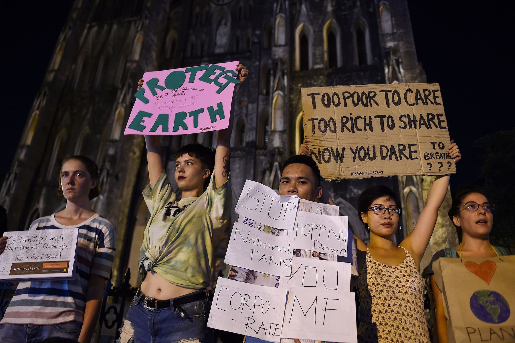 Hoang Thi Minh Hong on climate protest