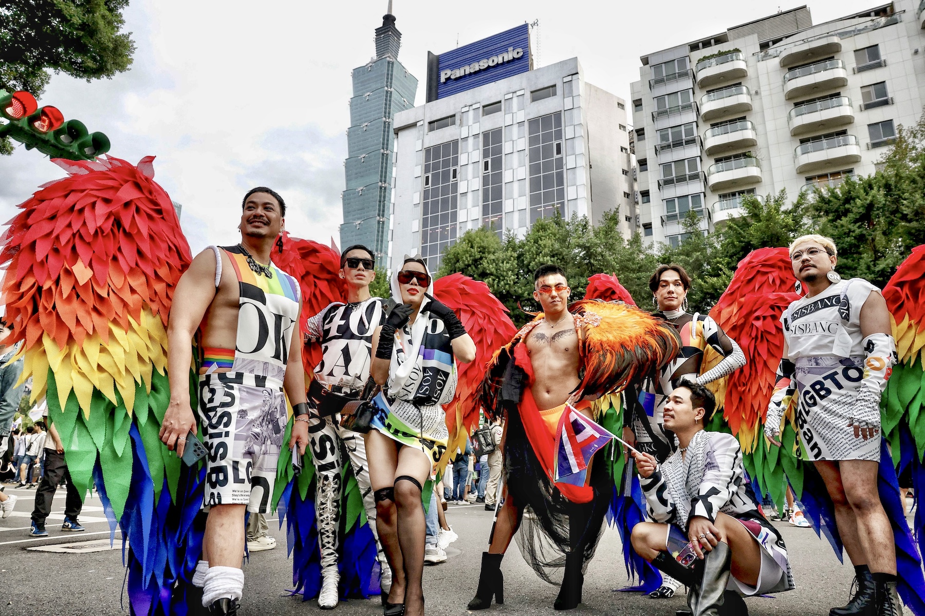 Hundreds Of Thousands Of People In Taiwan Took Part In Asia’s Biggest Pride Parade To Celebrate LGBTQ Rights