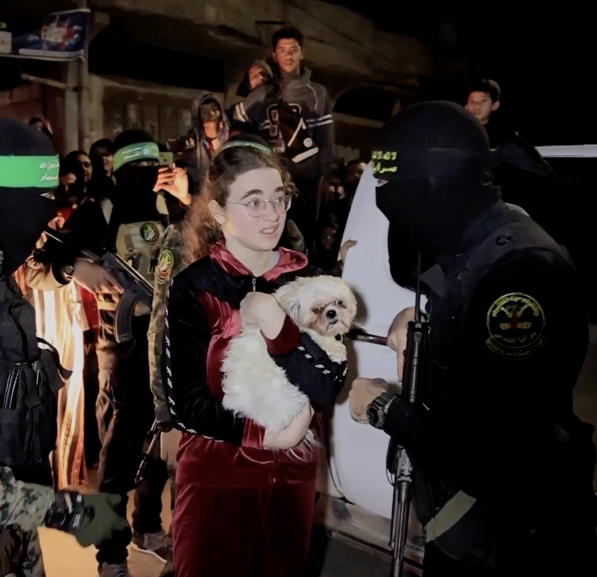 hamas hostages keep her dog israel